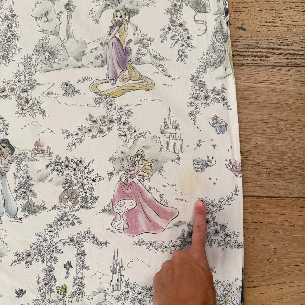 Pottery Barn Kids Disney Princess Heritage Full Flat Sheet Organic Cotton READ